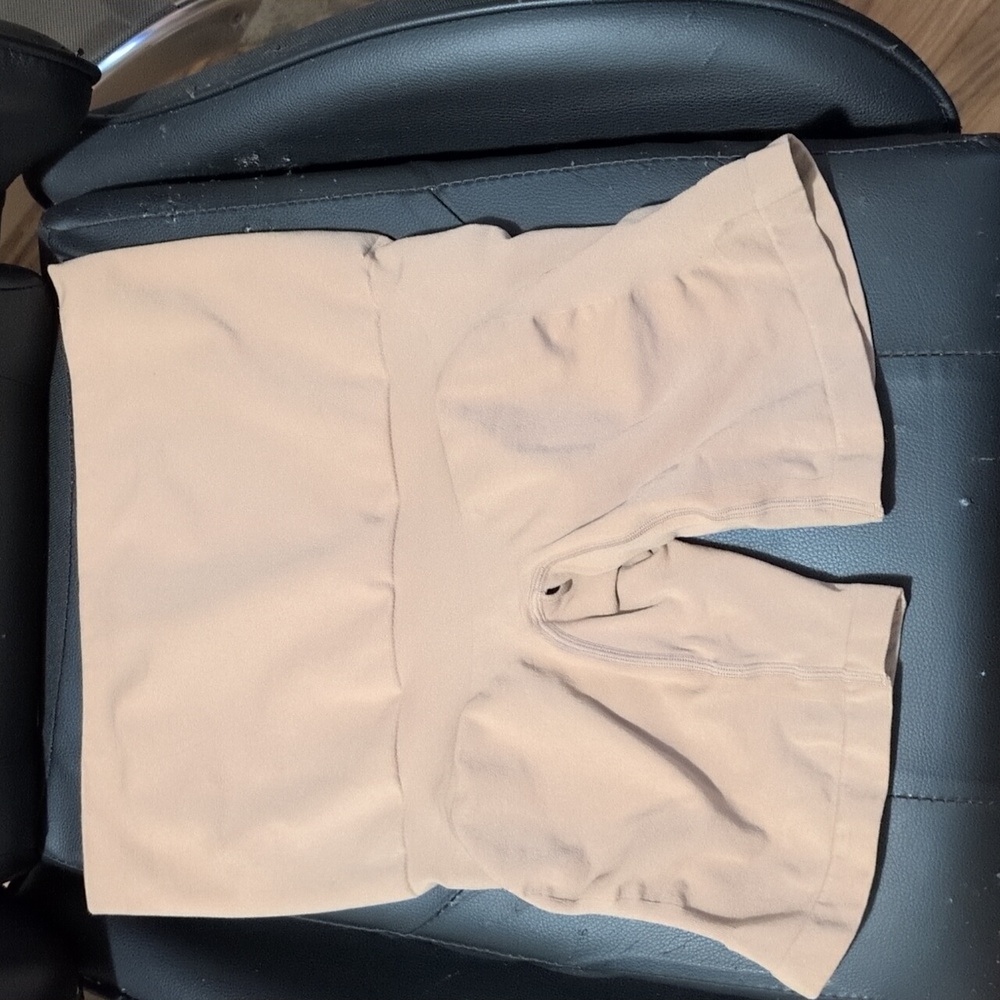 Nude shapewear